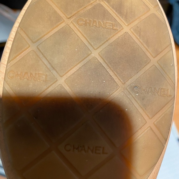 Women’s CHANEL Shoes Sz 40 AUTHENTIC - Picture 12 of 15